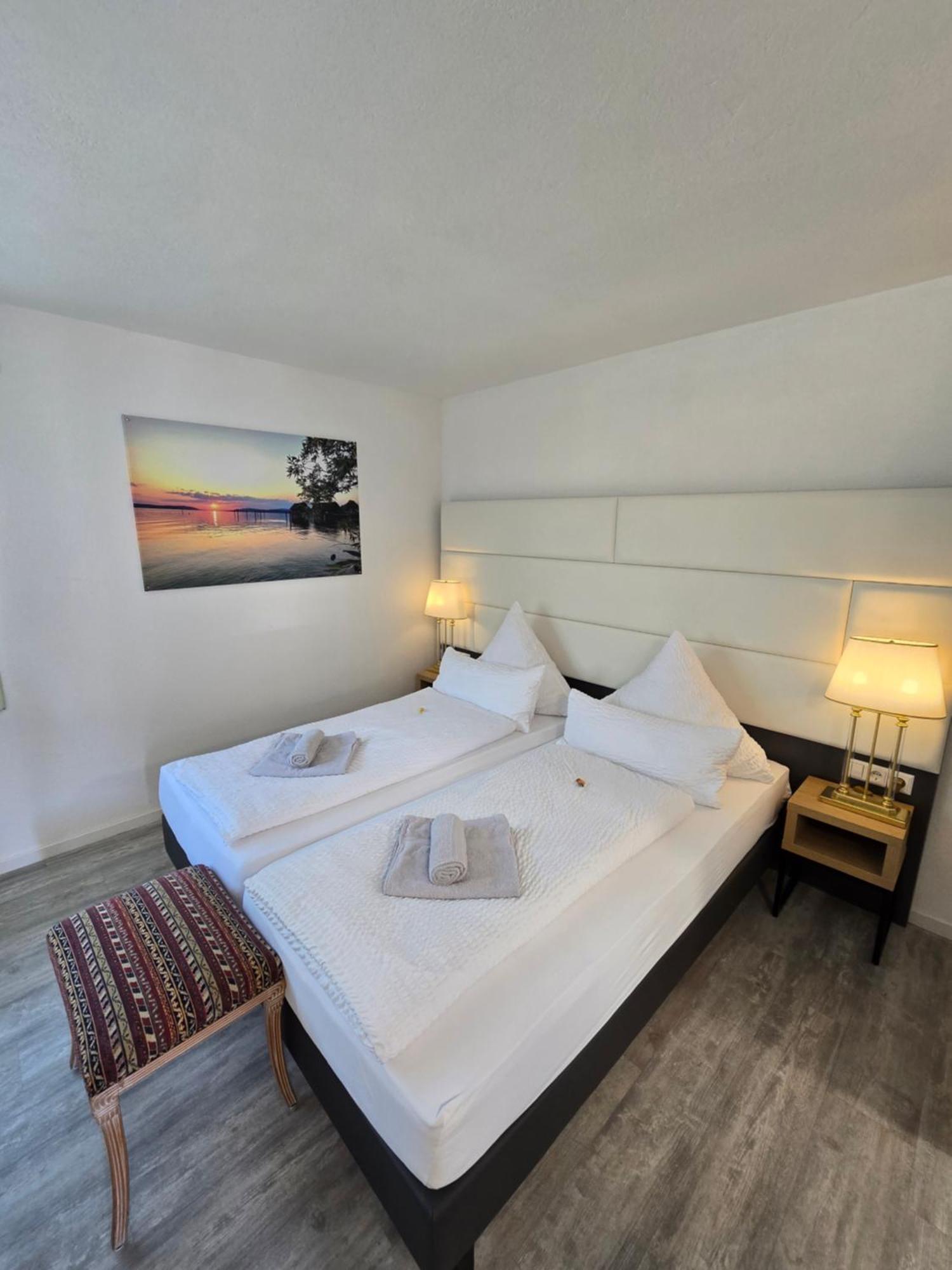 Bodensee Sunshine Zimmer & Apts. Ульдинген-Мюльхофен Экстерьер фото